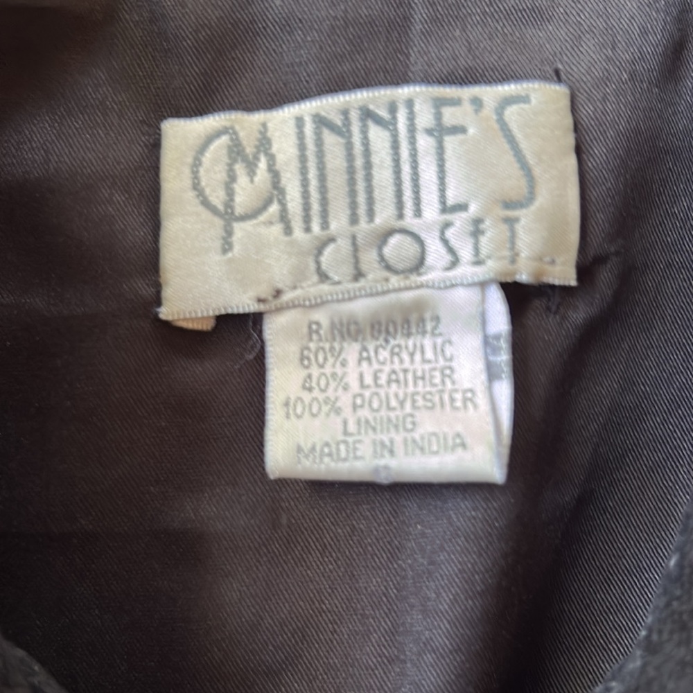 Vintage 1980s Leaf Pattern acrylic and suede leather cardigan by Minnie’s Closet - Picture 8 of 10